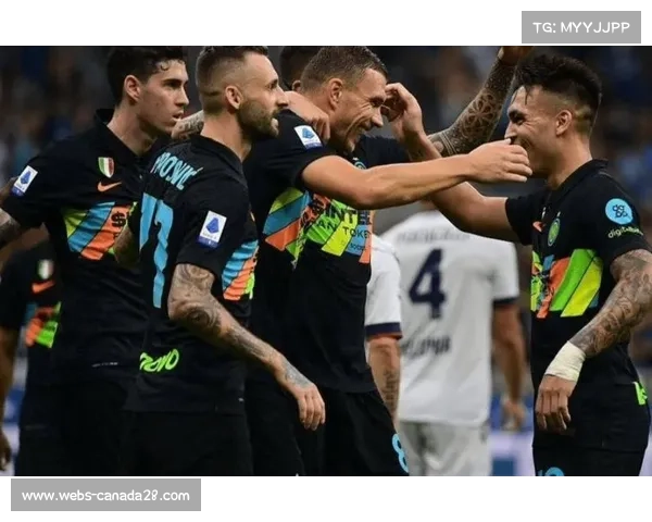 莱切vs比萨：贝里沙组织调度，主队右路成进攻突破口